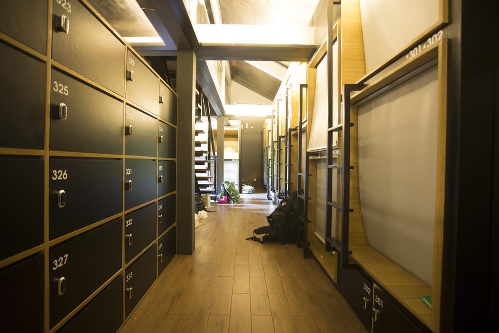 M Boutique Hostel Seminyak Zewnętrze zdjęcie